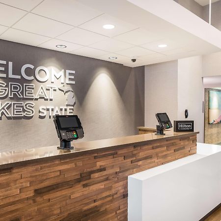 Hampton Inn & Suites Houghton Ngoại thất bức ảnh